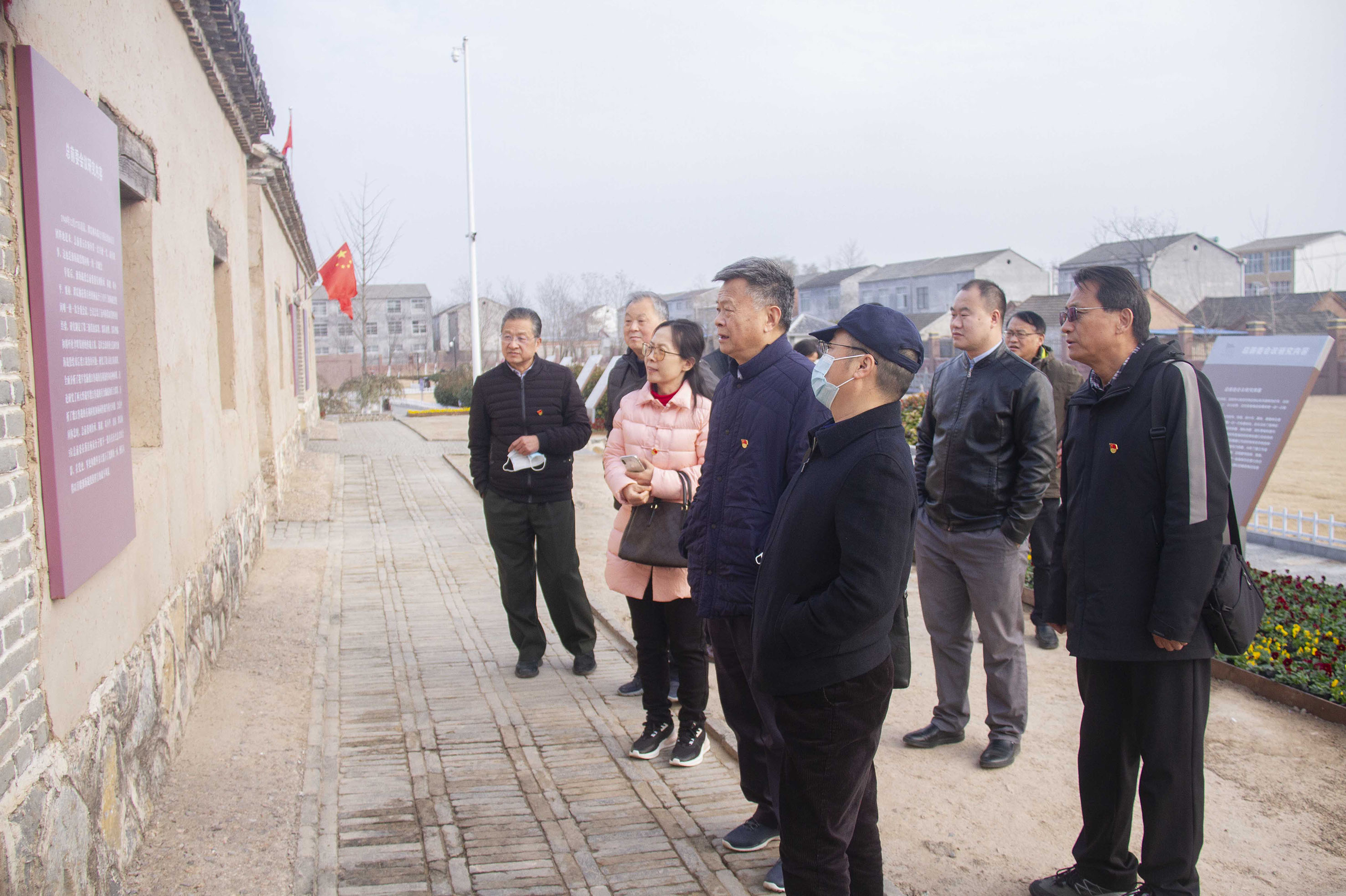 1639018427536950.jpg 2021120804.jpg